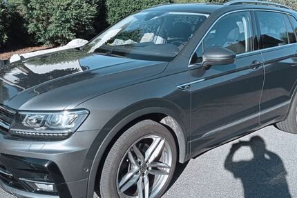 VW Tiguan 55.600 km 25.400 &euro; Bad Kötzting 93444