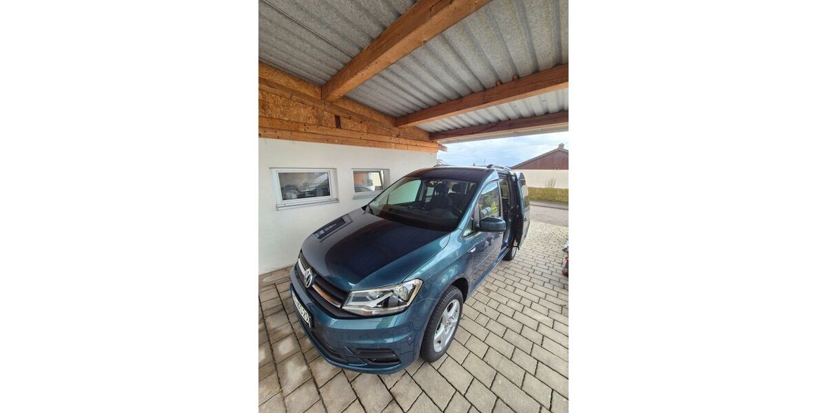 VW Caddy 113.000 km 25.700 &euro; Westheim 74538