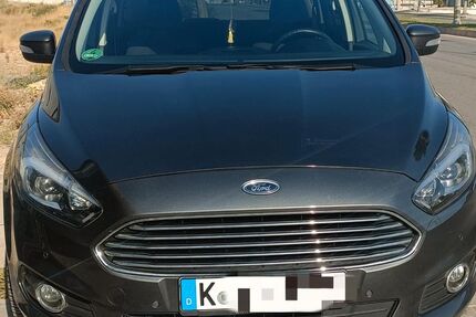 Ford S-Max 87.000 km 17.399 &euro; Köln 50767