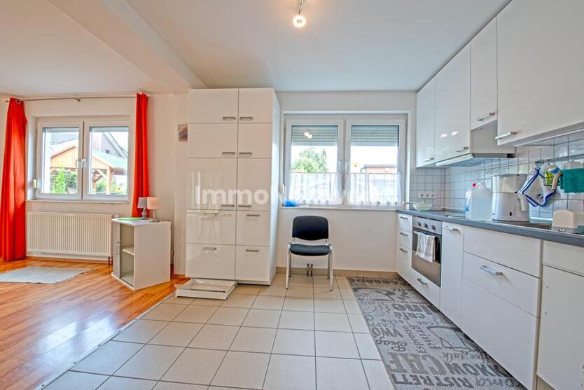 Moderne 3-Zimmer-Erdgeschosswohnung mit Einbauküche und Garten in Syke-Barrien zimmer