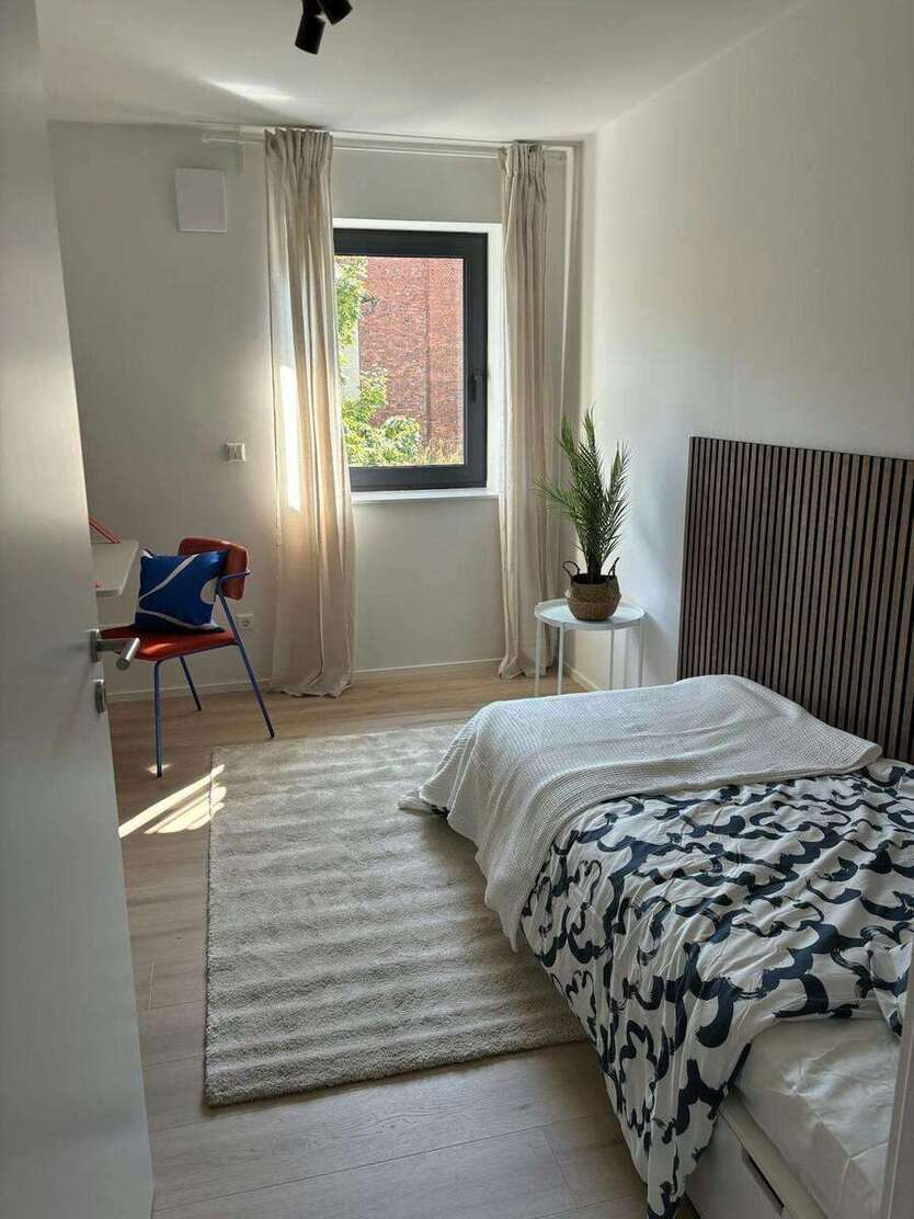 WG-Zimmer in Nürnberg 630 € 10 m² zimmer