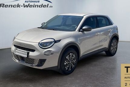 Fiat 600 2.607 km 23.489 &euro; Mannheim 68199