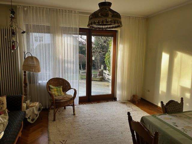 Einfamilienhaus Erwitte - 7 Zimmer, 170 m&sup2;, 290.000&euro; | Angebot:25769960