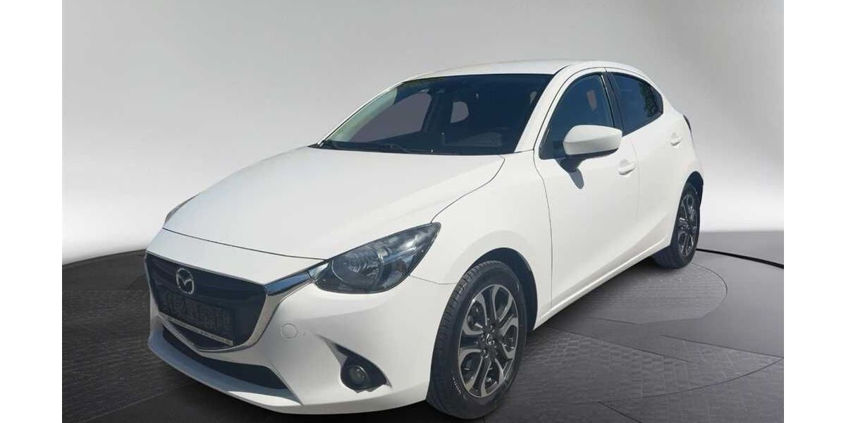Mazda 2 106.000 km 9.990 &euro; München 81249
