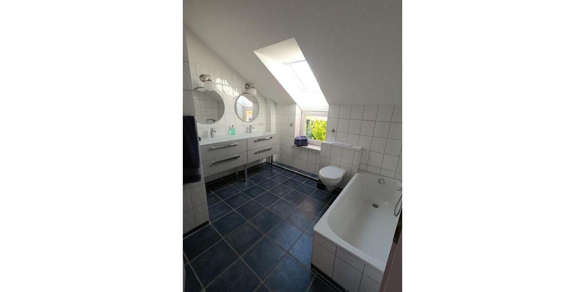 Einfamilienhaus Bad Bramstedt - 11 Zimmer, 281 m&sup2;, 795.000&euro; | Angebot:25941278