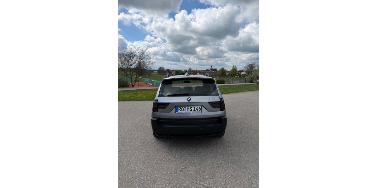 BMW X3 2.710.000 km 3.700 &euro; Pfaffing 83539