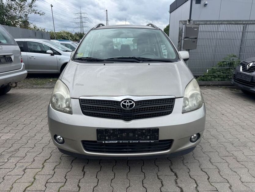 Corolla Verso