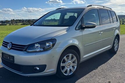 VW Touran 255.000 km 6.750 € Hürtgenwald 52393