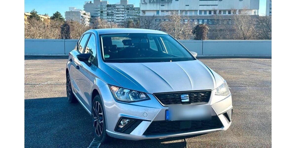 Seat Ibiza 99.500 km 9.000 &euro; Aubing-Lochhausen-Langwied 81248