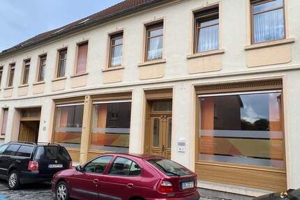 Gewerbeobjekt Stendal Altstadt - 2 Zimmer, 150 m&sup2;, 600&euro; | Angebot:25689389