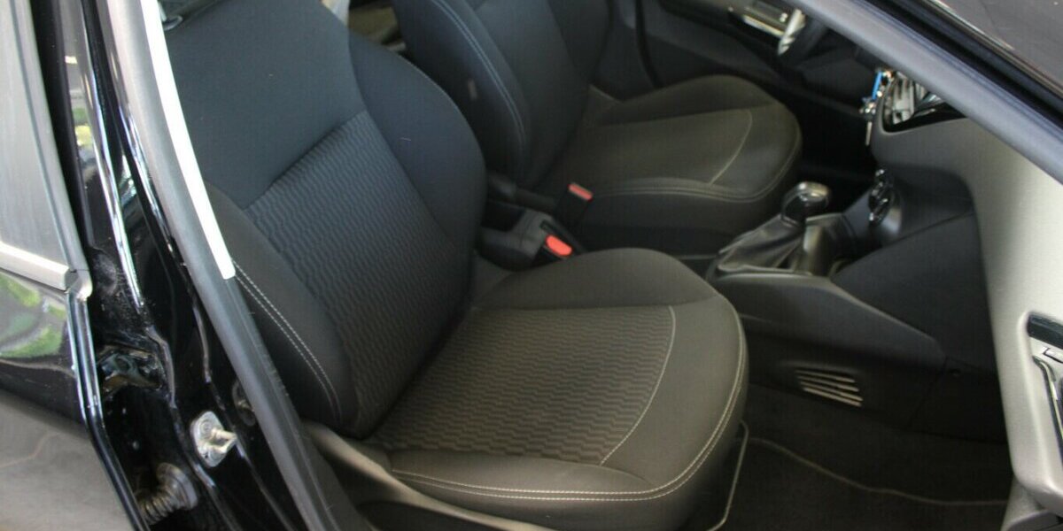 Peugeot 208 PureTech 82 72.930 km 8.980 &euro; Euskirchen 53881