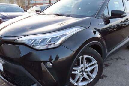 Toyota C-HR 127.240 km 16.601 € Fürstenfeldbruck 82256