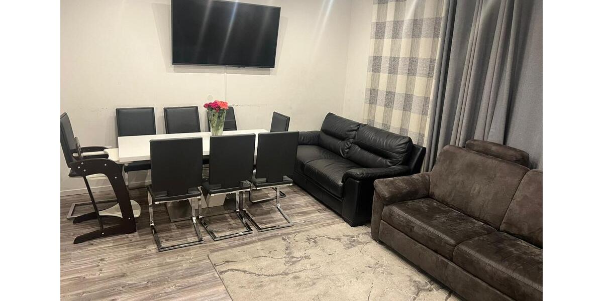 Großzügiges Haus mit eigenem Garten zu Vermieten 4 zimmer