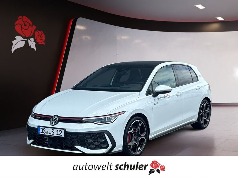 VW Golf 1.500 km 43.989 € Donaueschingen 78166