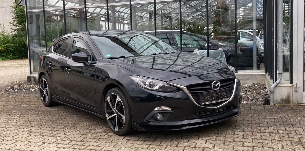 Mazda 3 180.000 km 9.380 € Neu-Ulm 89231