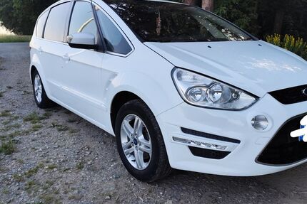 Ford S-Max 178.200 km 3.700 &euro; Reichenbach 08468
