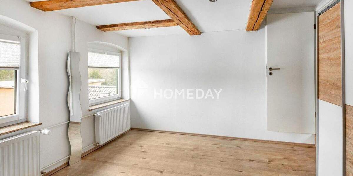 Mehrfamilienhaus, Wohnhaus Schönberg - 7 Zimmer, 146 m&sup2;, 255.000&euro; | Angebot:25684263