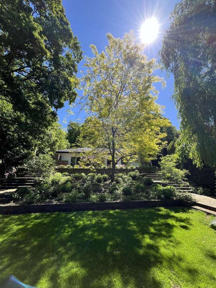 Haus zum Kaufen in Königswinter 1.800.000 € 210 m²