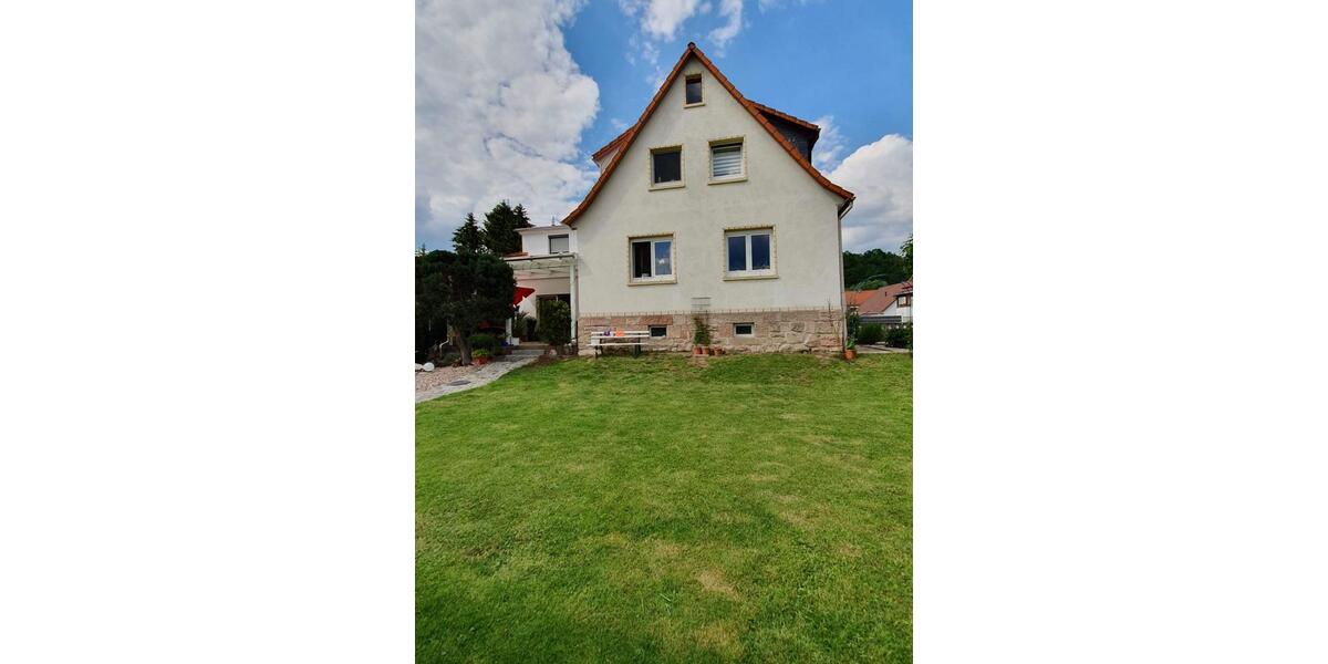 Einfamilienhaus Schmalkalden - 8 Zimmer, 150 m&sup2;, 220.000&euro; | Angebot:26991526