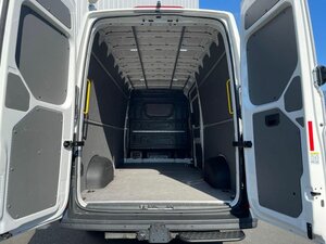 VW Crafter Kasten 35 L4H3 NAV RFK oh.Schäden 5J.Gar 35.797 km 38.990 &euro; Sangerhausen 06526