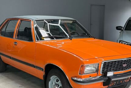 Opel Commodore 88.000 km 11.498 &euro; Burgwedel 30938