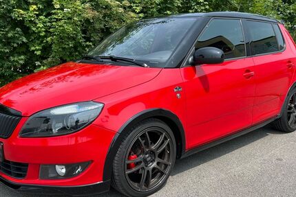 Skoda Fabia 140.500 km 5.699 € München 81825
