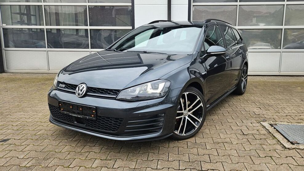 VW Golf 226.000 km 11.490 € Untergruppenbach 74199