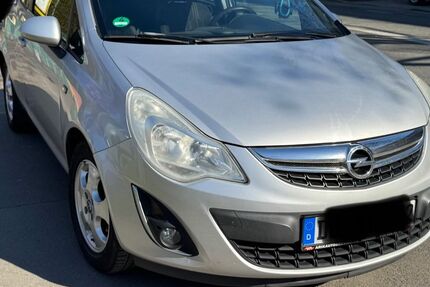 Opel Corsa 198.000 km 2.200 &euro; Dortmund 44135