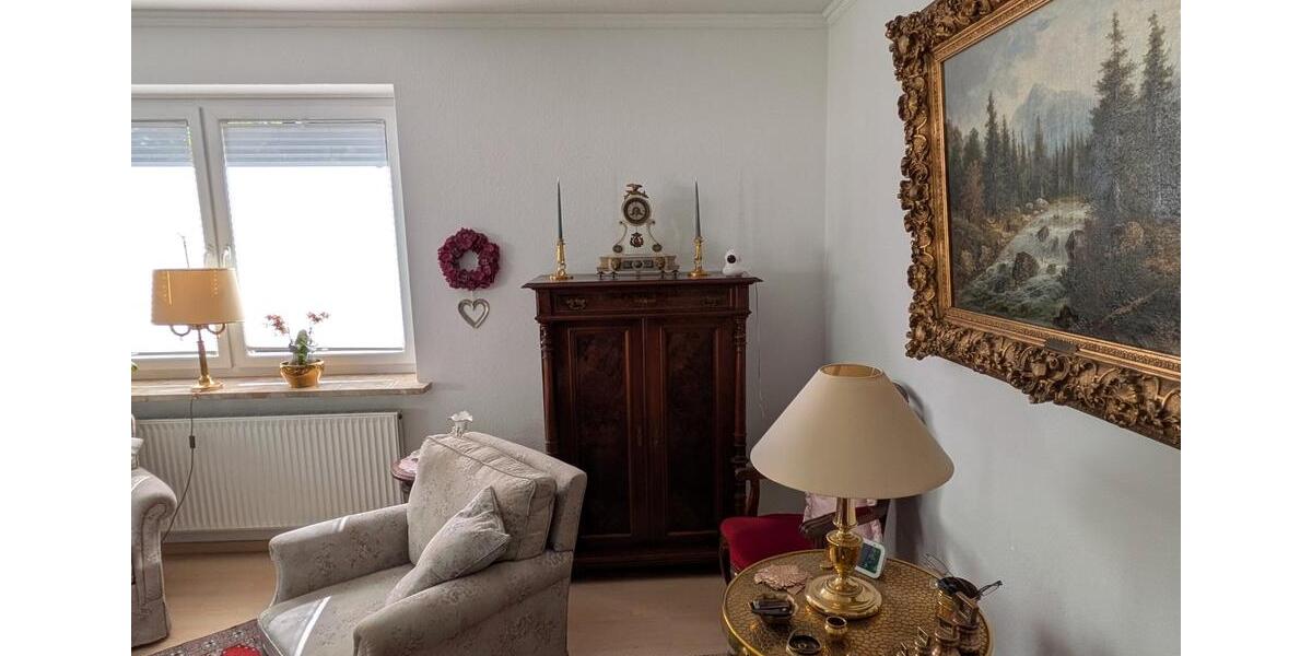 Erdgeschoßwohnung Heide - 4 Zimmer, 86 m&sup2;, 900&euro; | Angebot:26395598