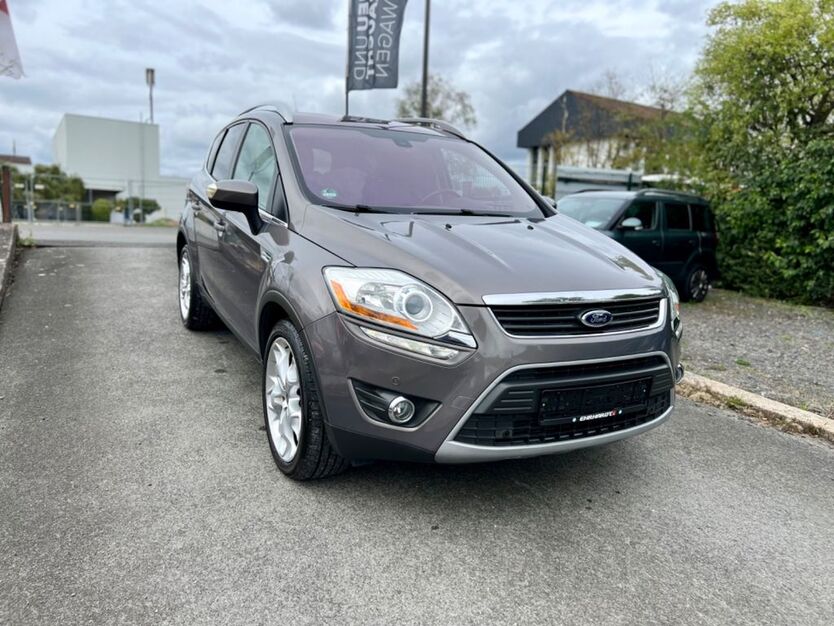 Ford Kuga 137.000 km 11.900 € Coburg 96450