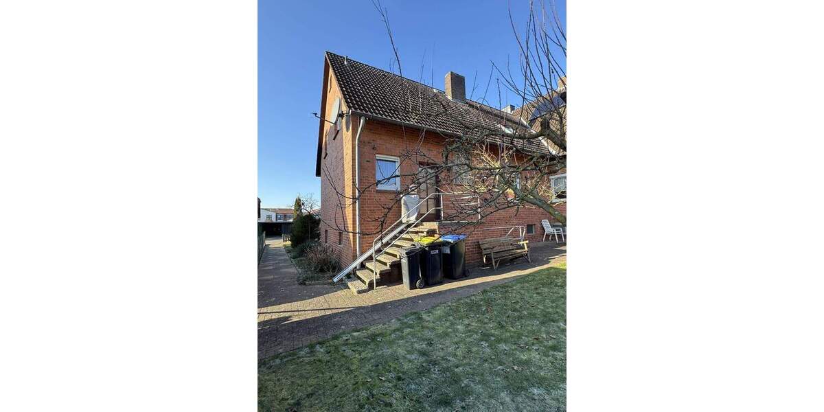 Doppelhaushälfte Uelzen Oldenstadt - 6 Zimmer, 107 m&sup2;, 175.000&euro; | Angebot:25671023