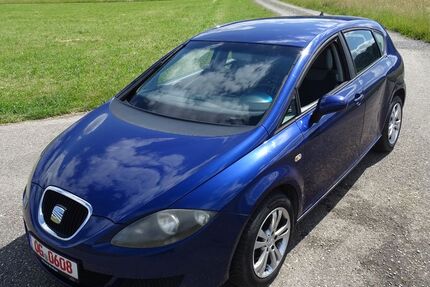 Seat Leon 213.607 km 799 &euro; Gengenbach 77723