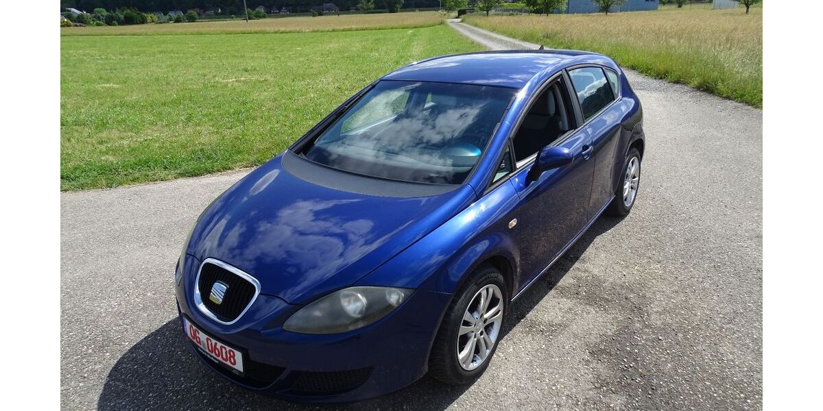 Seat Leon 213.607 km 999 &euro; Gengenbach 77723