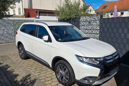 Mitsubishi Outlander 67.500 km 17.900 &euro; Mannheim 68307