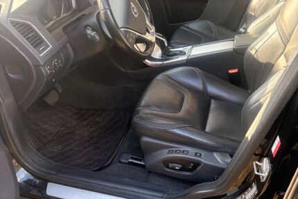 Volvo XC60 137.000 km 16.500 &euro; Salzgitter 38229