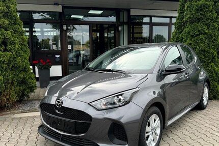 Mazda 2 5.677 km 23.990 € Regensburg 93055
