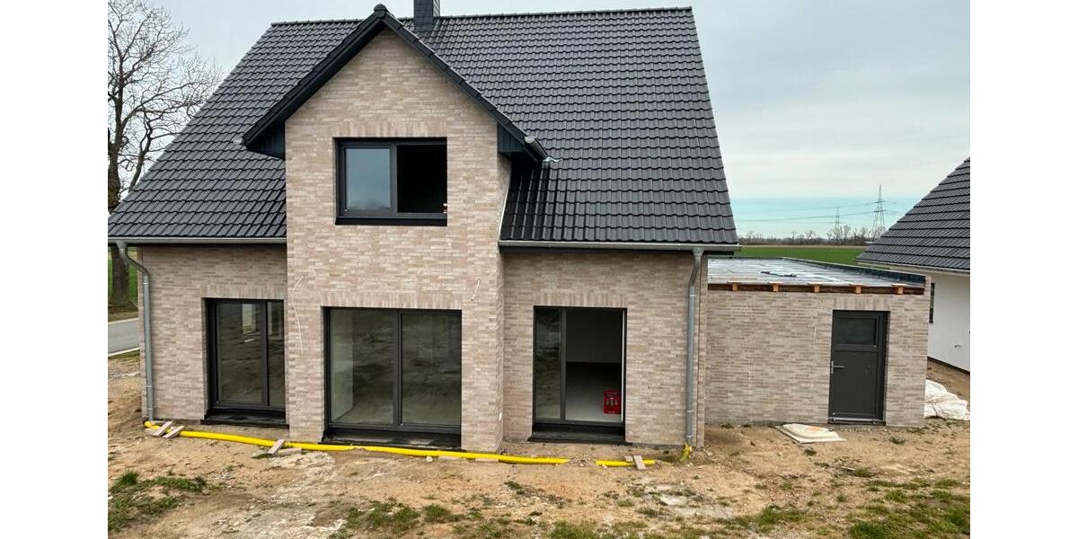 Einfamilienhaus Greifswald - 8 Zimmer, 170 m&sup2;, 2.600&euro; | Angebot:25930663