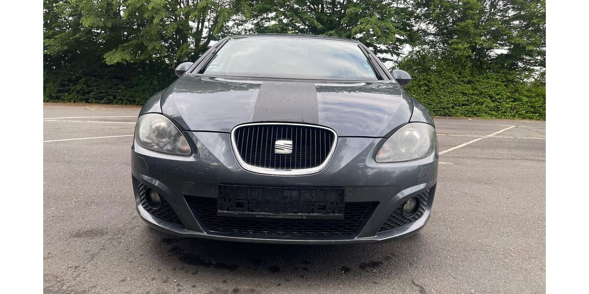 Seat Leon 299.850 km 2.699 &euro; Limburg 65549