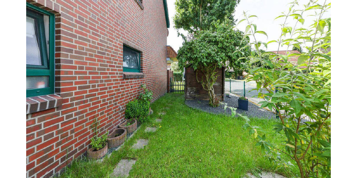 Doppelhaushälfte Schortens-Grafschaft Ostiem - 4 Zimmer, 104 m&sup2;, 210.000&euro; | Angebot:25820910