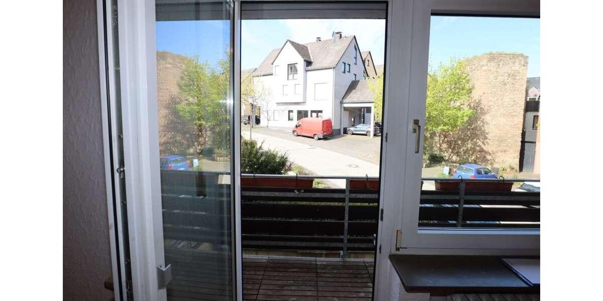 Etagenwohnung Hillesheim - 3 Zimmer, 84 m&sup2;, 600&euro; | Angebot:26313349
