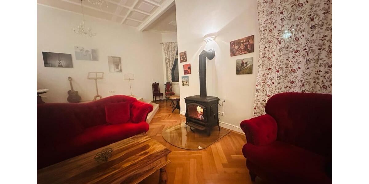 Villa Altena - 11 Zimmer, 424 m&sup2;, 398.000&euro; | Angebot:26414902