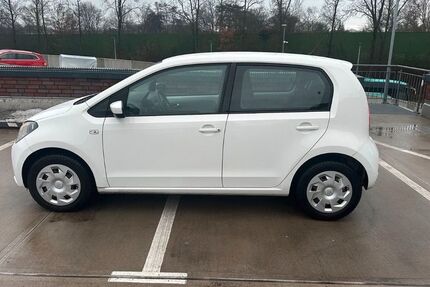 Seat Mii 74.500 km 5.900 &euro; Bremen 28357
