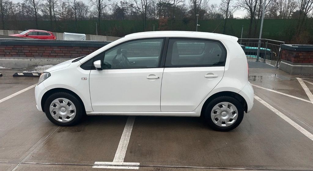 Seat Mii 74.500 km 5.900 &euro; Bremen 28357