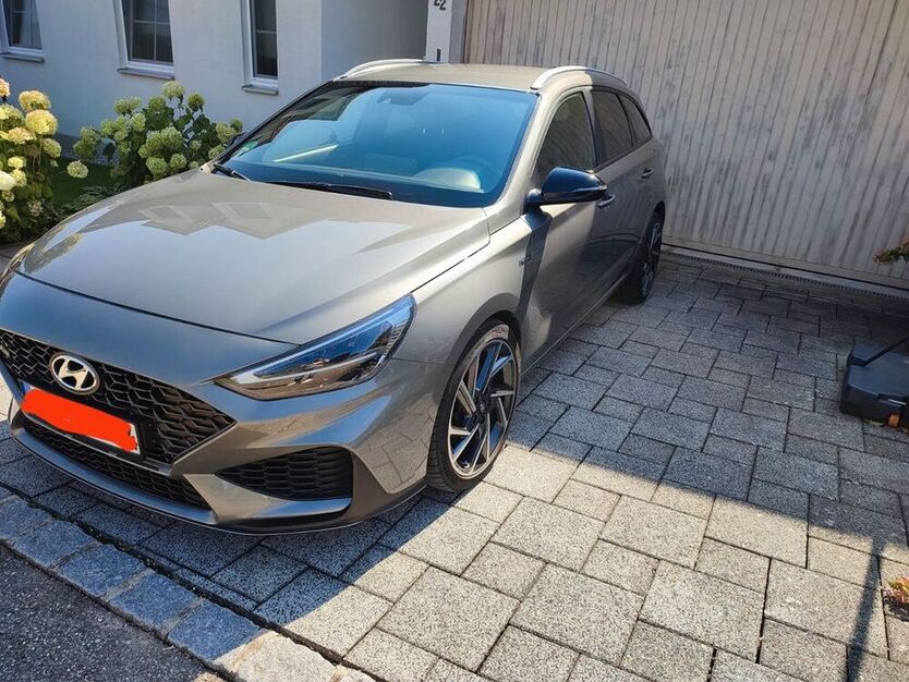 i30
