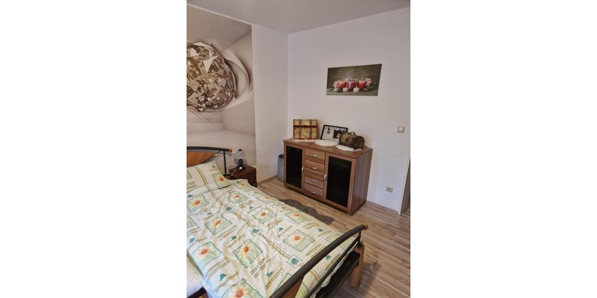 Etagenwohnung Plattling - 2 Zimmer, 62 m&sup2;, 640&euro; | Angebot:26335076