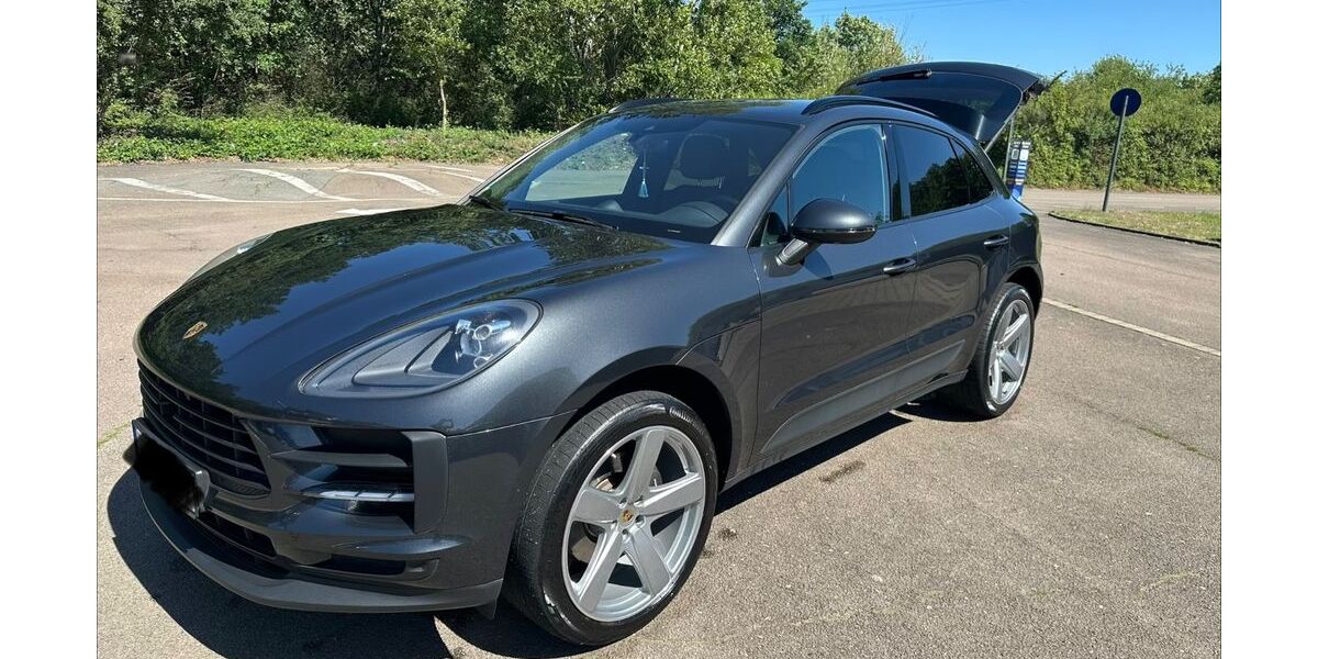 Porsche Macan 74.000 km 44.800 &euro; Riesa 01589