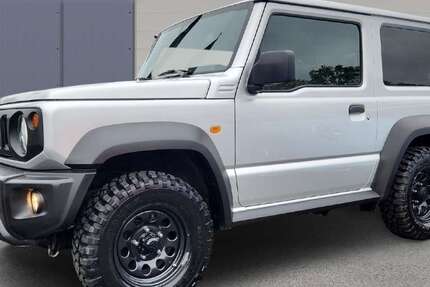 Suzuki Jimny 31.816 km 27.990 € Grünwald 82031