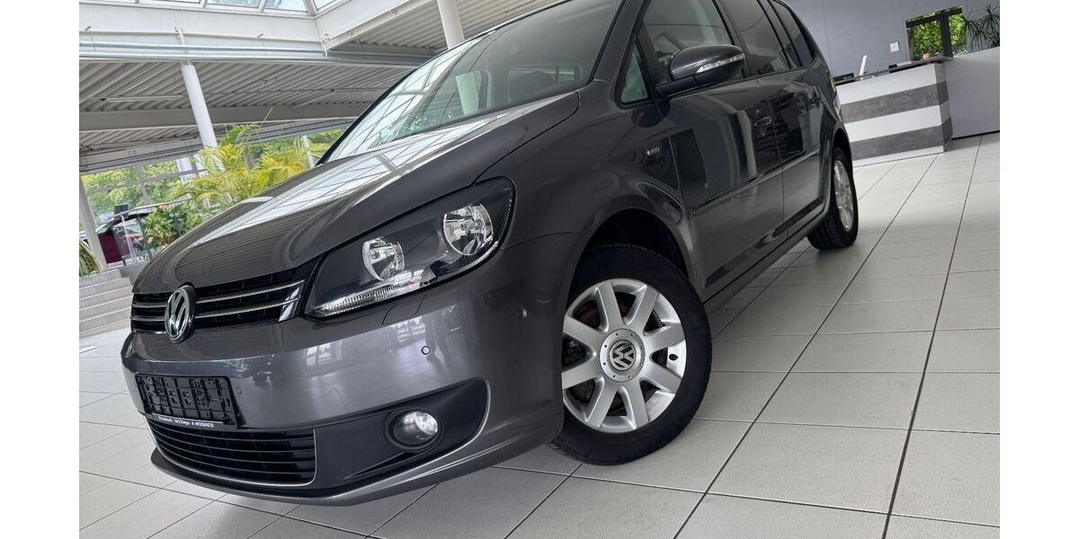 VW Touran 215.000 km 6.490 &euro; Öhringen 74613