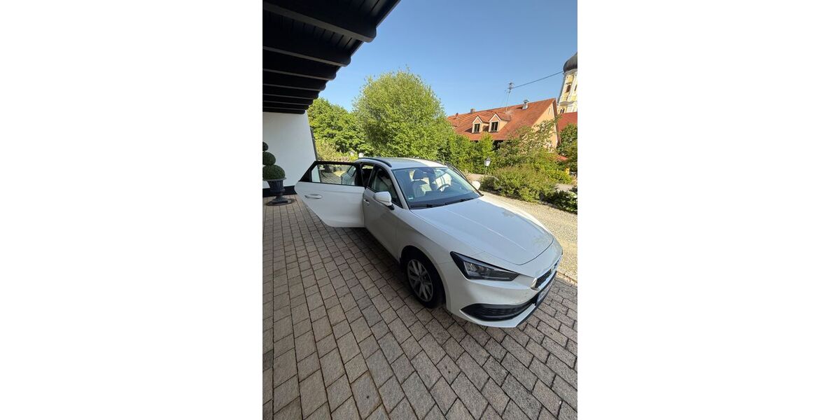 Seat Leon 56.421 km 16.900 &euro; Günzburg 89312