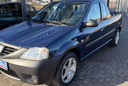 Dacia Logan 97.000 km 8.950 &euro; Bad Segeberg 23795